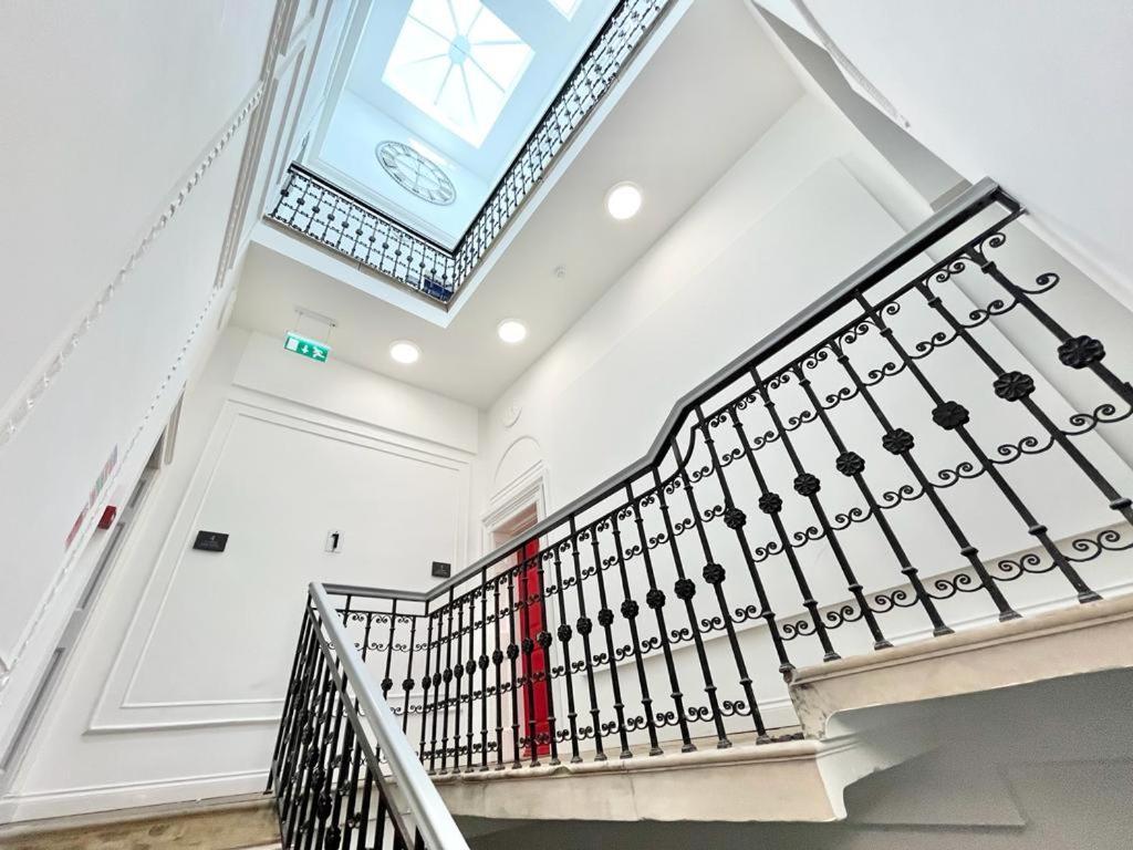 Unique & Luxurious 2 Bedroom City Centre Apartment Nottingham Esterno foto